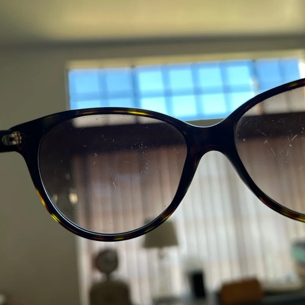 Dolce & Gabbana Sunglasses - Picture 7 of 8